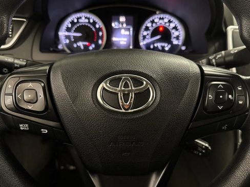 Used 2016 Toyota Camry LE image 15