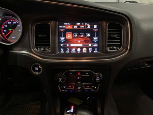 Used 2016 Dodge Charger SXT w/ Rallye Group image 32