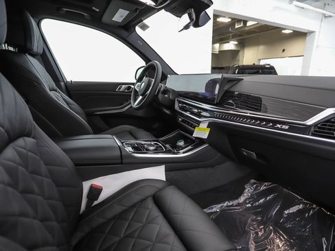 New 2026 BMW X5 xDrive40i w/ M Sport Package AWD/4WD image 30