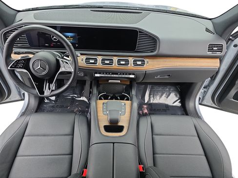 Used 2025 Mercedes-Benz GLE 450 4MATIC image 9