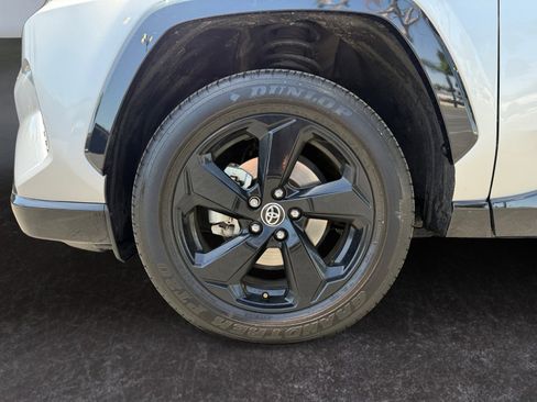 Used 2020 Toyota RAV4 XSE image 11