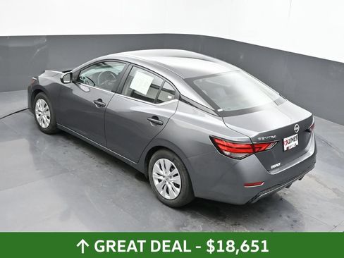 Used 2025 Nissan Sentra S FWD image 45