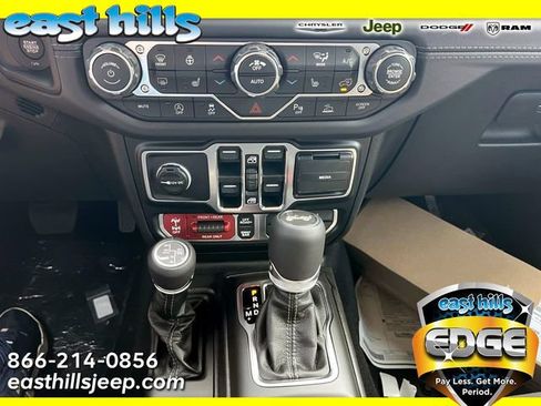 New 2026 Jeep Wrangler Unlimited Rubicon AWD/4WD image 8