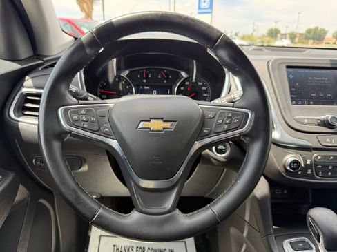 Used 2024 Chevrolet Equinox LT AWD/4WD image 17