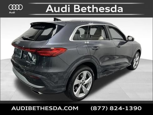 Certified 2025 Audi Q5 Prestige AWD/4WD image 7