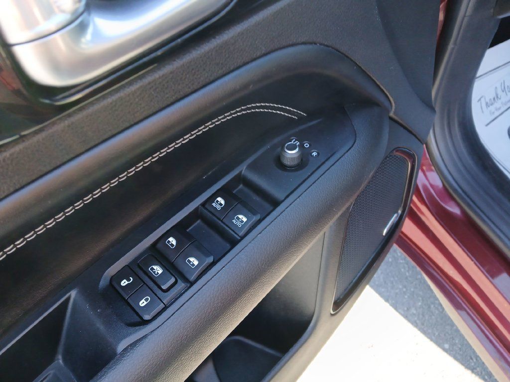Used 2022 Jeep Compass High Altitude AWD/4WD image 12