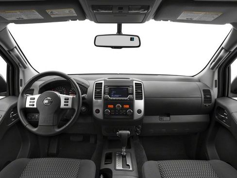 Used 2018 Nissan Frontier SV RWD image 11