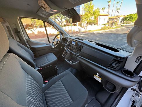 Used 2025 Ford Transit 250 Low Roof w/ Exterior Upgrade Package RWD image 24
