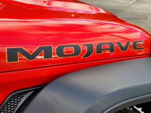 Used 2024 Jeep Gladiator Mojave w/ Convenience Group image 26