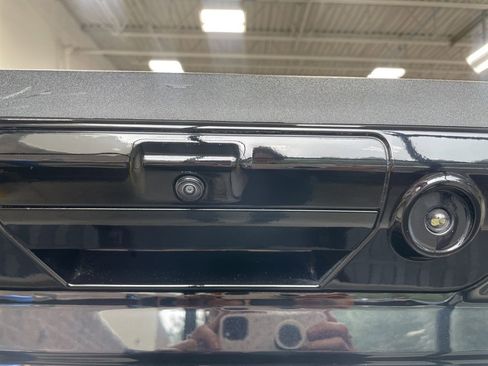 Used 2024 Ford F250 Lariat w/ Sport Appearance Package image 7