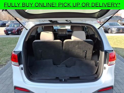 Used 2016 Kia Sorento LX w/ LX Convenience Package image 30
