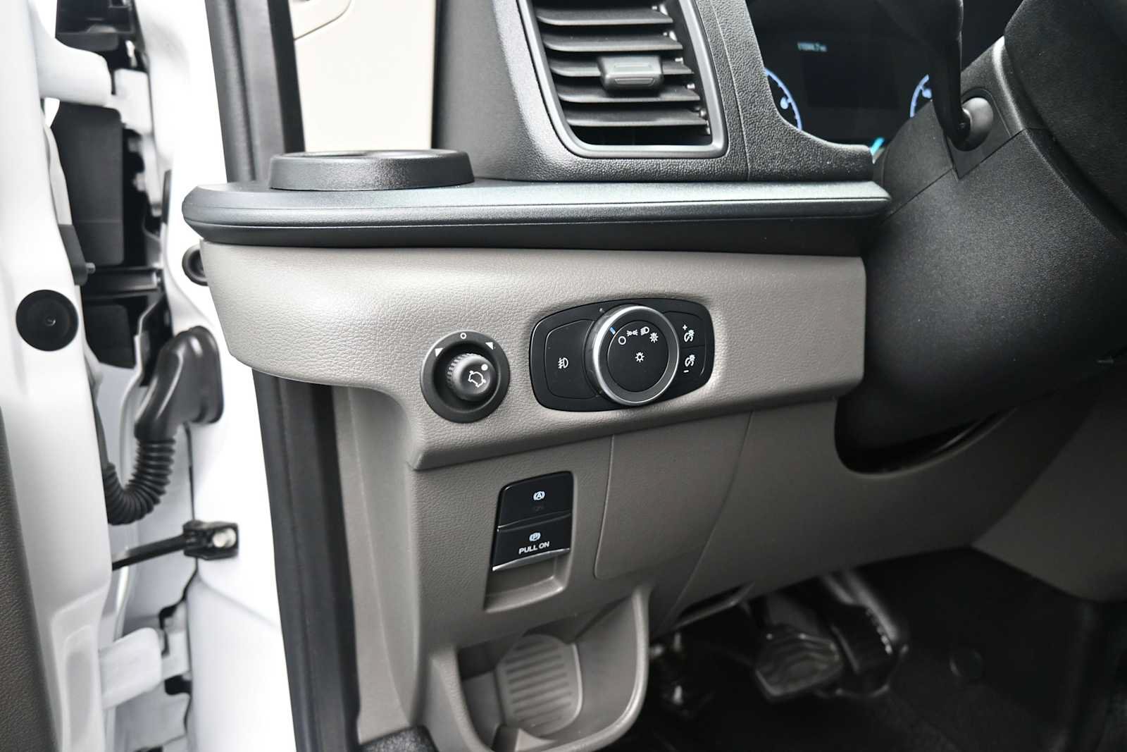 Used 2025 Ford Transit 250 Low Roof w/ Exterior Upgrade Package RWD image 16