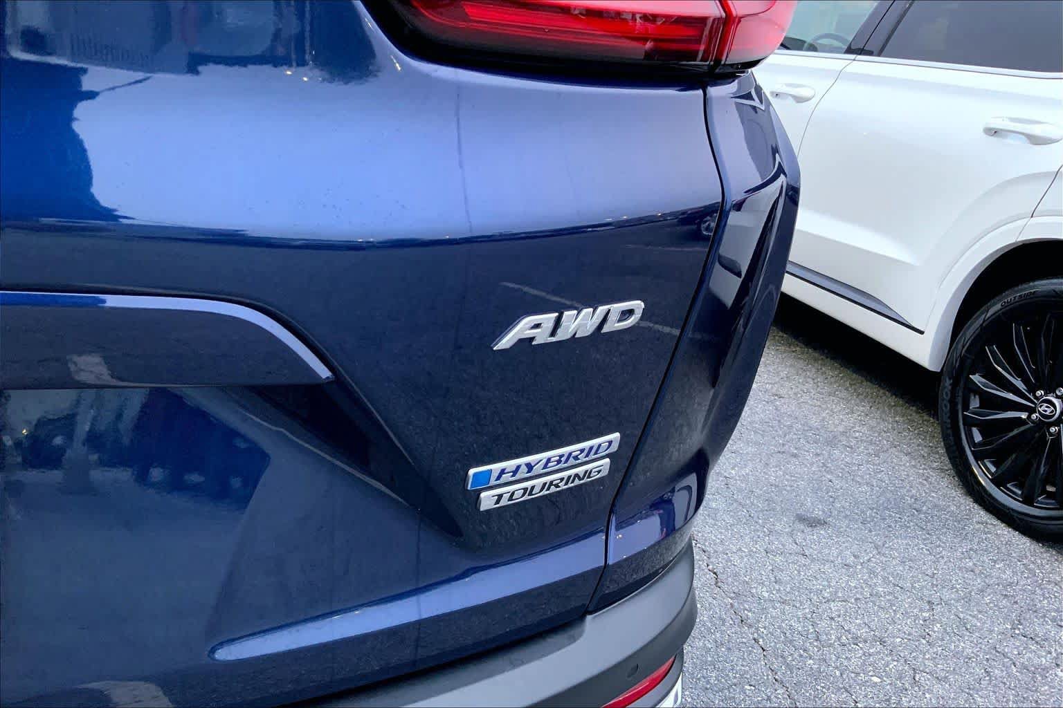 Used 2022 Honda CR-V Touring image 9