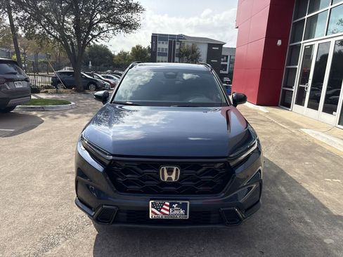 Certified 2025 Honda CR-V Sport image 6