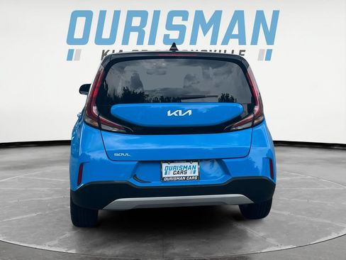 Used 2023 Kia Soul S FWD image 5