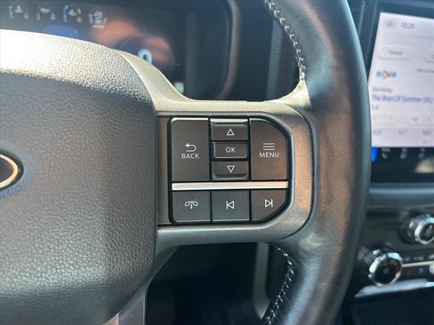 Used 2024 Ford F150 Lariat w/ Equipment Group 502A High AWD/4WD image 30