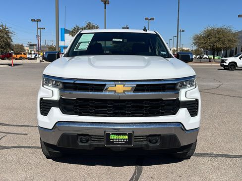 Used 2023 Chevrolet Silverado 1500 LT image 2