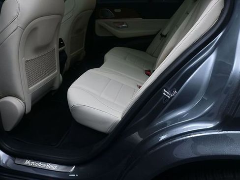Used 2025 Mercedes-Benz GLE 350 4MATIC image 21