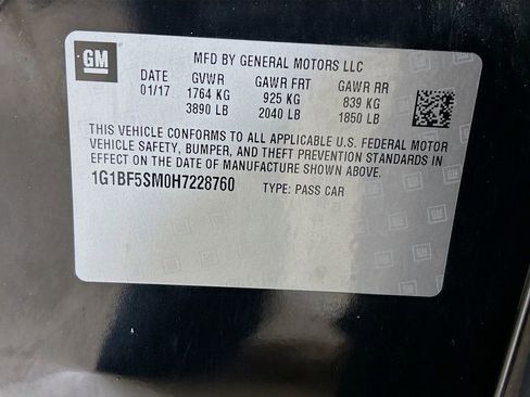 Used 2017 Chevrolet Cruze Premier FWD image 29