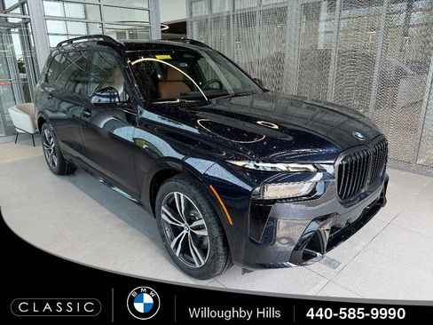 New 2027 BMW X7 xDrive40i AWD/4WD image 1