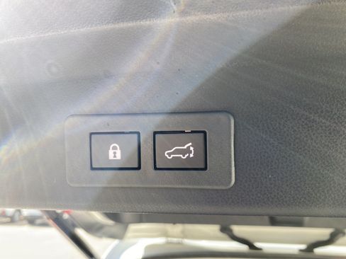 Certified 2025 Subaru Ascent Bronze Edition AWD/4WD image 39