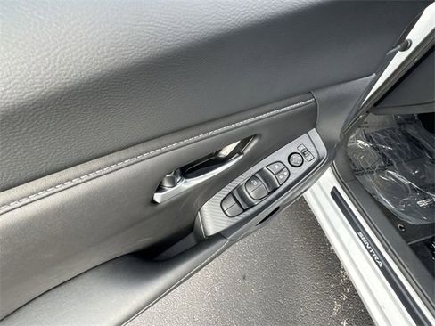 New 2025 Nissan Sentra SV image 13