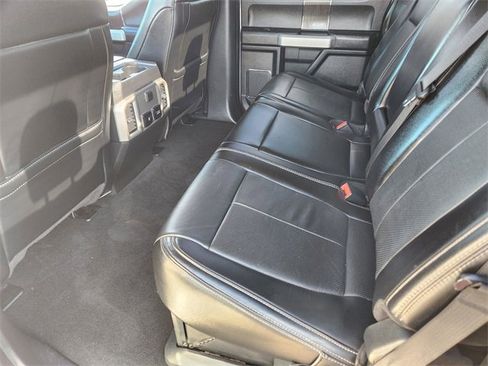Used 2020 Ford F250 Lariat w/ Chrome Package image 16