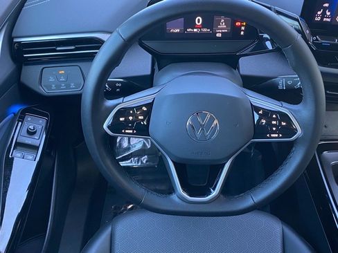 Used 2023 Volkswagen ID.4 Pro S image 7