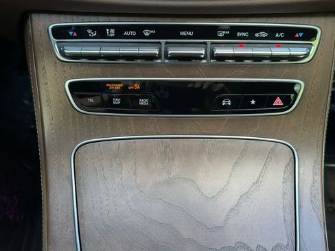 Certified 2022 Mercedes-Benz E 350 Sedan image 19