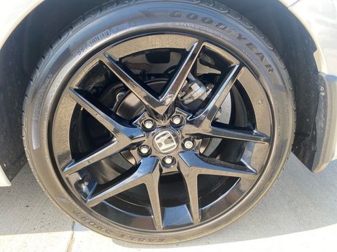 Certified 2024 Honda Civic Sport image 26