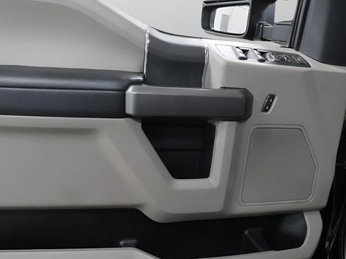 Used 2022 Ford F250 XLT w/ XLT Value Package image 19