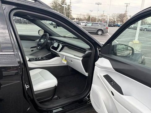 New 2026 Jeep Cherokee Laredo image 22