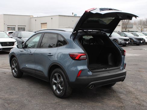 Used 2025 Ford Escape ST-Line Select AWD/4WD image 7