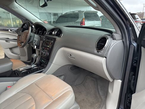 Used 2016 Buick Enclave Leather image 22