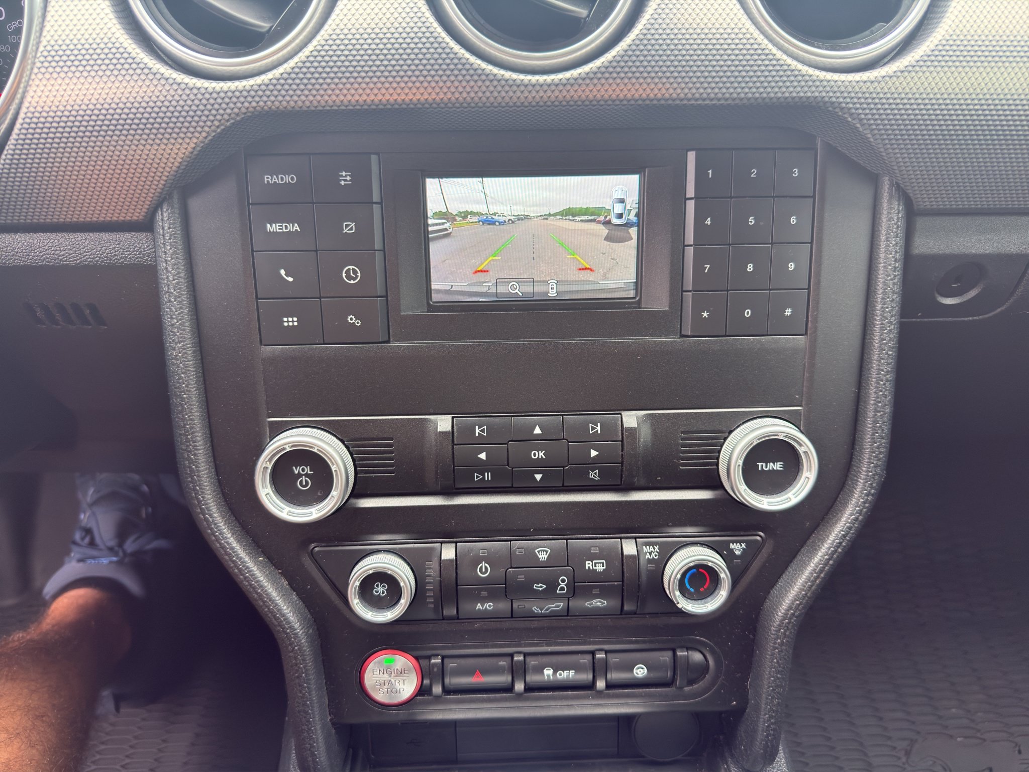 Used 2021 Ford Mustang GT RWD image 29