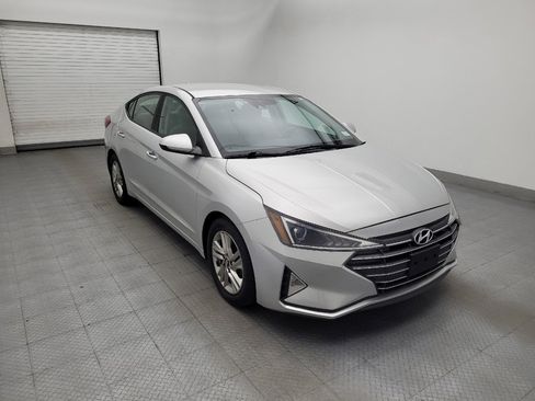 Used 2019 Hyundai Elantra SEL FWD image 13