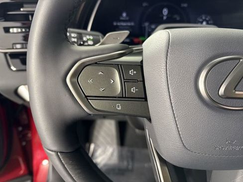 Certified 2026 Lexus RX 350 w/ Convenience Package image 13