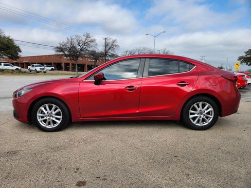 Used 2016 MAZDA MAZDA3 i Grand Touring image 2