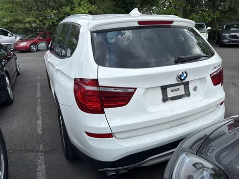 Used 2017 BMW X3 xDrive28i AWD/4WD image 7