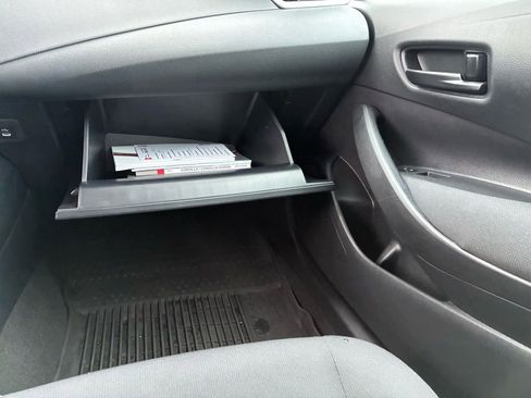 Used 2023 Toyota Corolla LE image 37