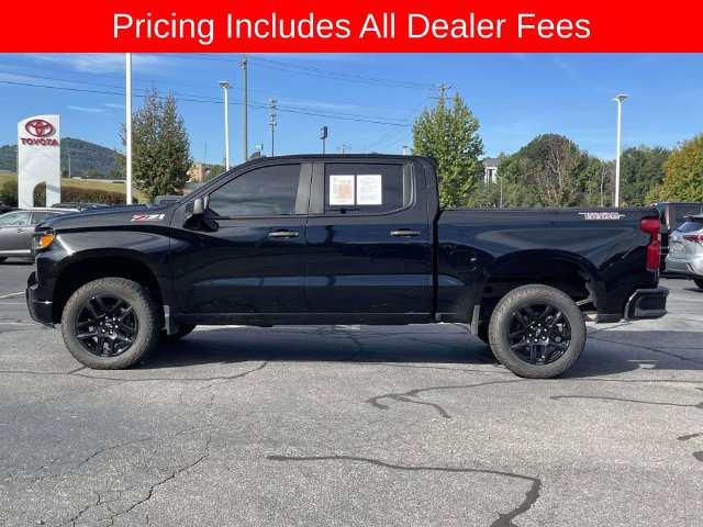 Used 2022 Chevrolet Silverado 1500 Custom Trail Boss AWD/4WD image 2