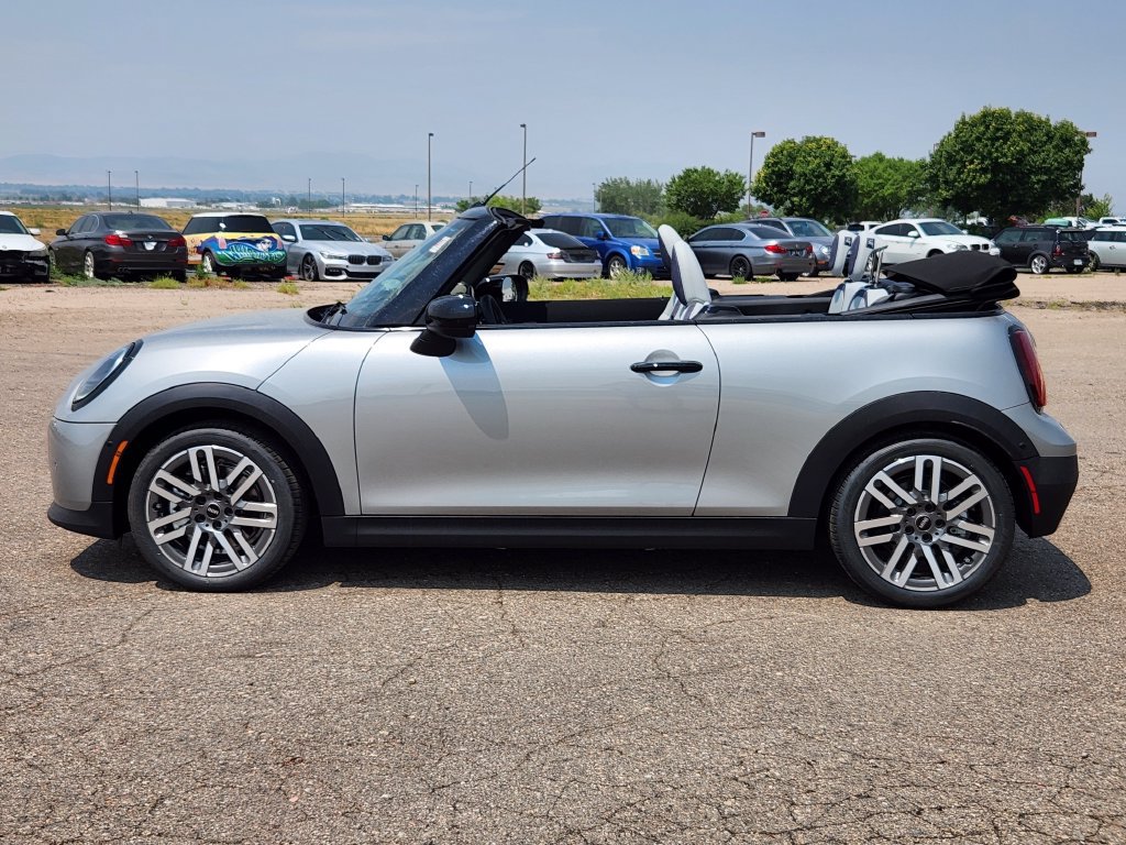 New 2026 MINI Cooper S FWD image 2