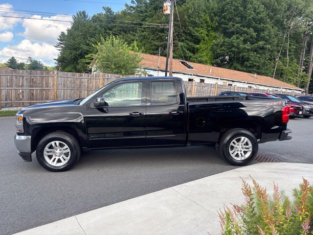 Used 2019 Chevrolet Silverado 1500 LT w/ All Star Edition AWD/4WD image 4