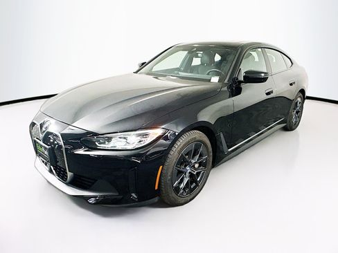 Used 2023 BMW i4 eDrive35 w/ Premium Package RWD image 3
