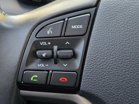 Used 2017 Hyundai Tucson Value AWD/4WD image 14