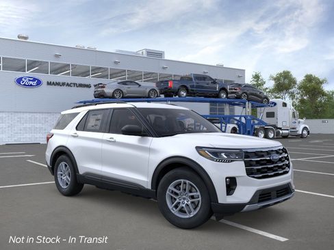 New 2026 Ford Explorer Active w/ Active Comfort Package RWD image 7
