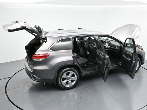 Used 2019 Toyota Highlander Limited AWD/4WD image 49