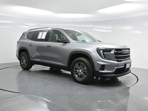 Used 2025 GMC Acadia Elevation image 46