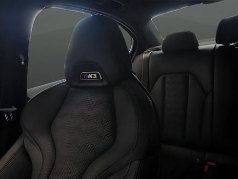Used 2023 BMW M3 w/ Executive Package RWD image 30