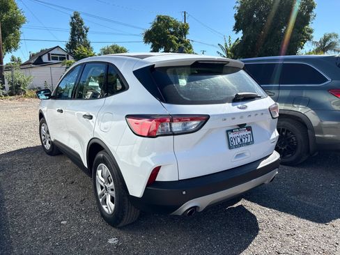Used 2020 Ford Escape S FWD image 3